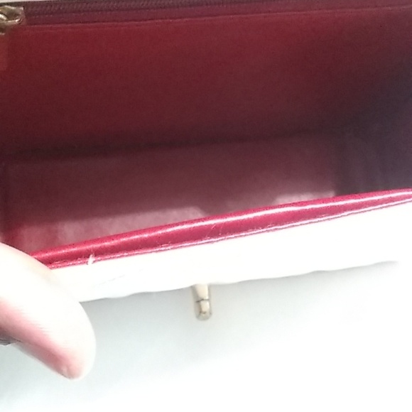 Beautiful quilted purse - Picture 7 of 12